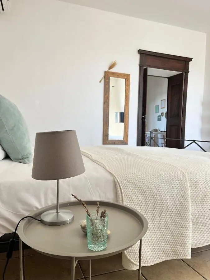 Is Scabas Guestrooms Solarussa Italia