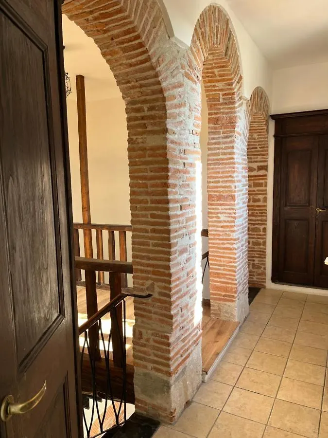 Is Scabas Guestrooms Solarussa Affittacamere